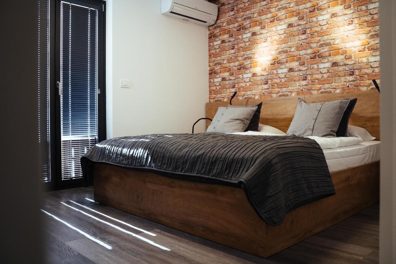 Buzinel Estate Otel Dobrovo Dış mekan fotoğraf