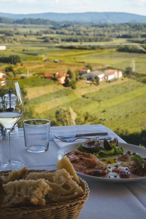Buzinel Estate Otel Dobrovo Dış mekan fotoğraf