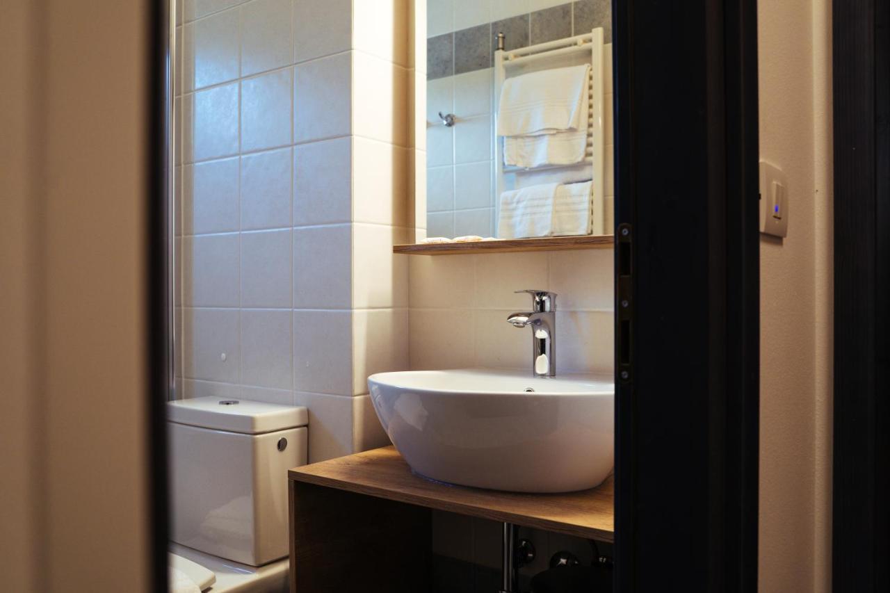 Buzinel Estate Otel Dobrovo Dış mekan fotoğraf